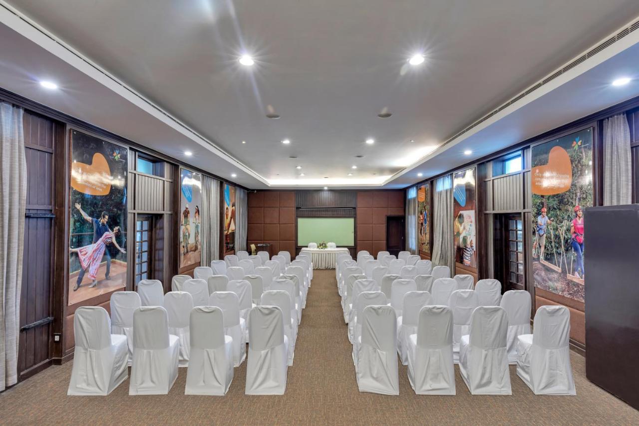 Club Mahindra Derby Green, Ooty Bagian luar foto
